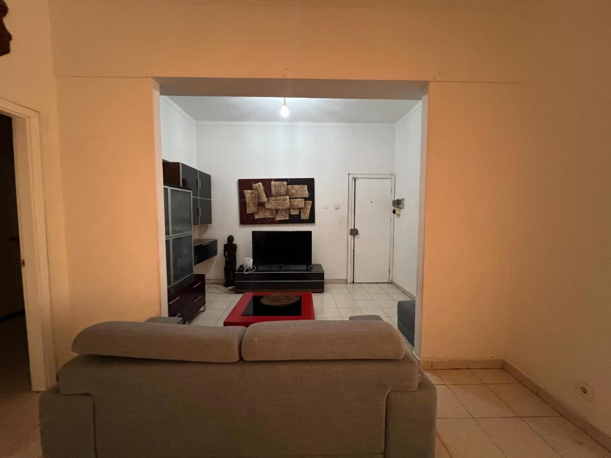 Africa Em Zona Comercial De Luanda Apartment Bagian luar foto