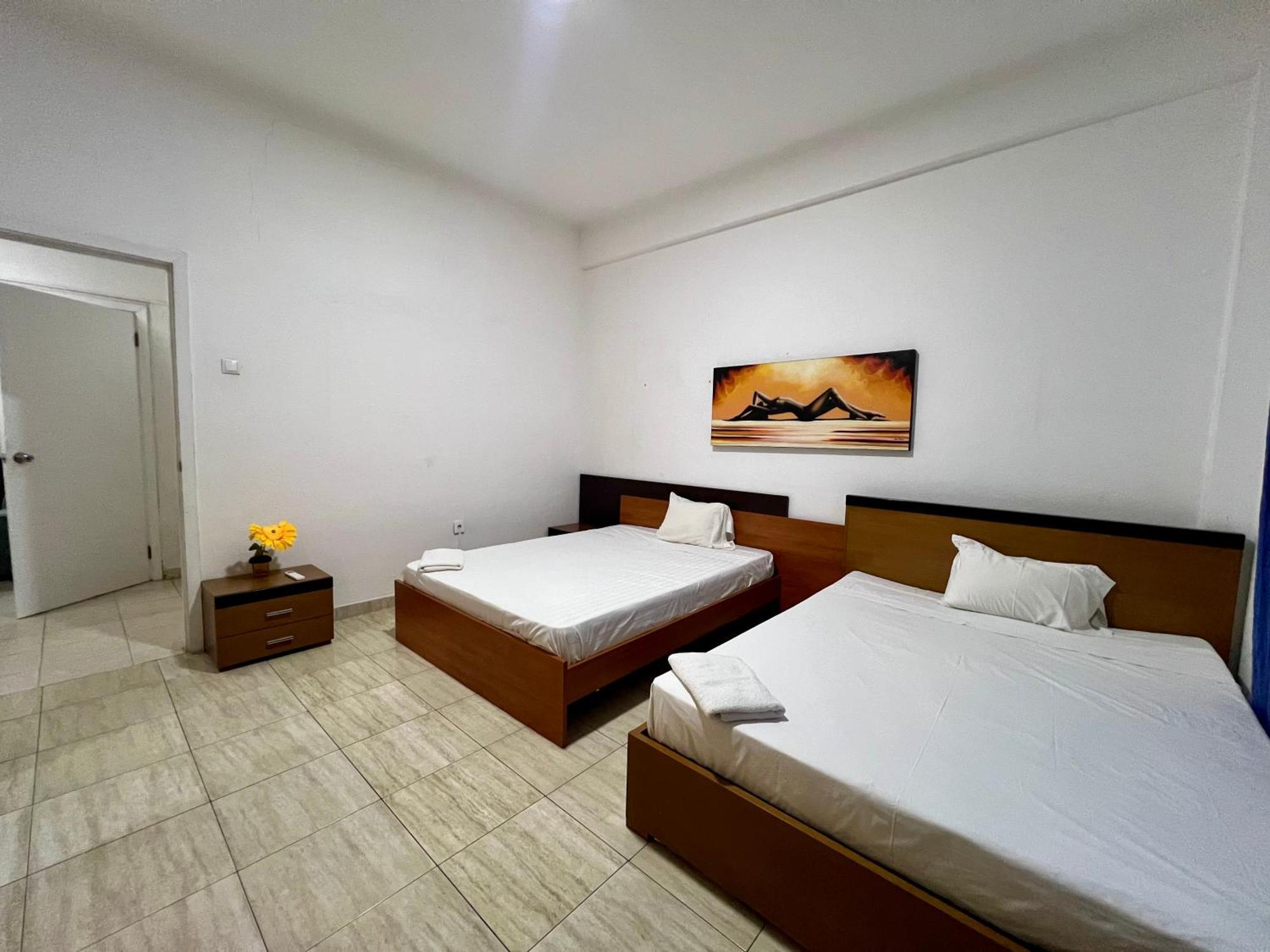 Africa Em Zona Comercial De Luanda Apartment Bagian luar foto